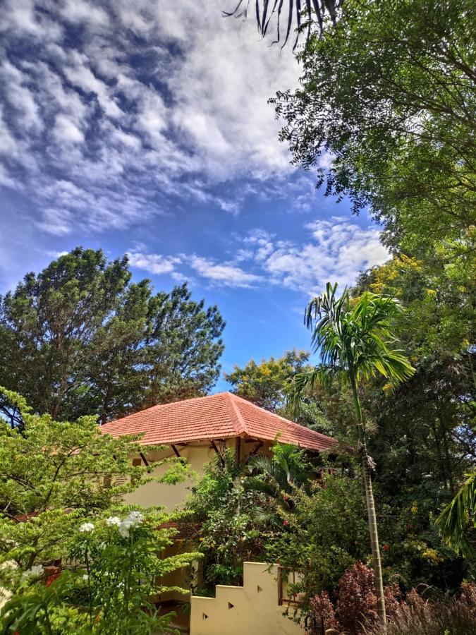 Gateway Chikmagalur Hotell Exteriör bild